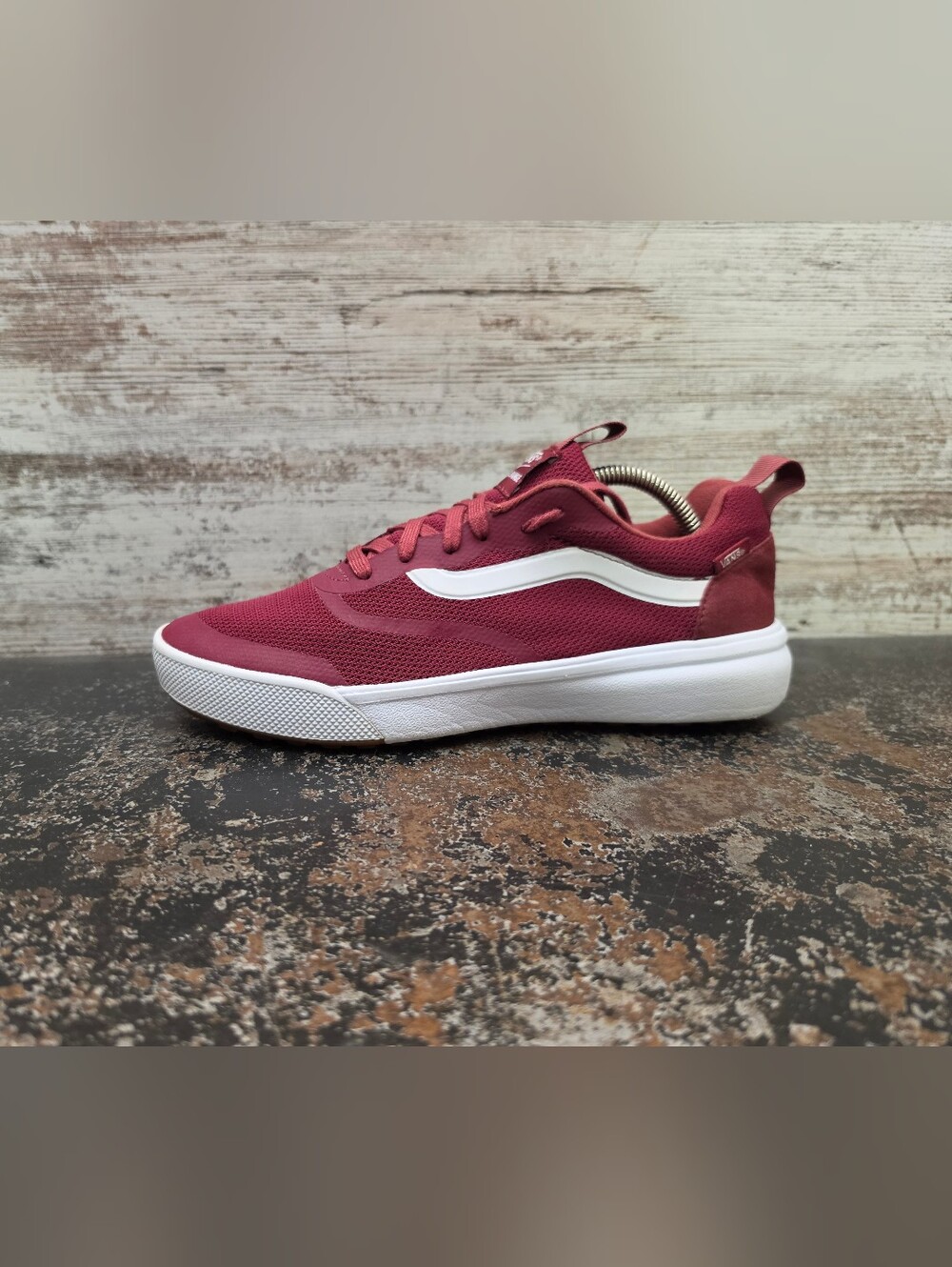 Mens Vans UltraRange Exo Athletic Shoes Sz 8 Used Red Mesh White Casual Skate